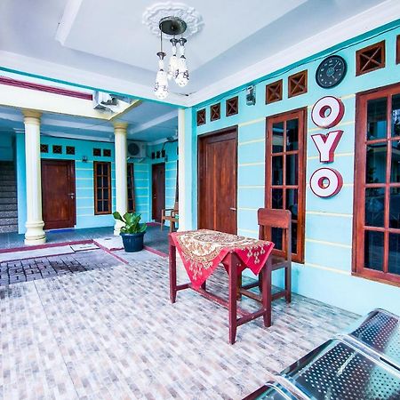 Oyo 796 Penginapan Fergael Pematangsiantar Exterior photo